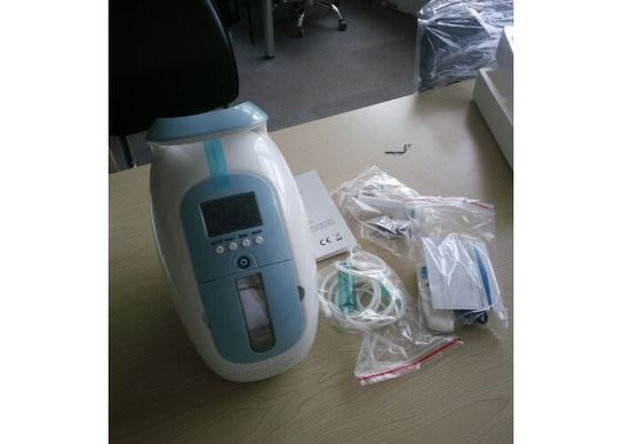 Sử dụng tại nhà Máy tập trung oxy Cung cấp oxy di động với bộ chuyển đổi trên ô tô 1 ~ 5L / phút Tiếng ồn làm việc ≤45dB